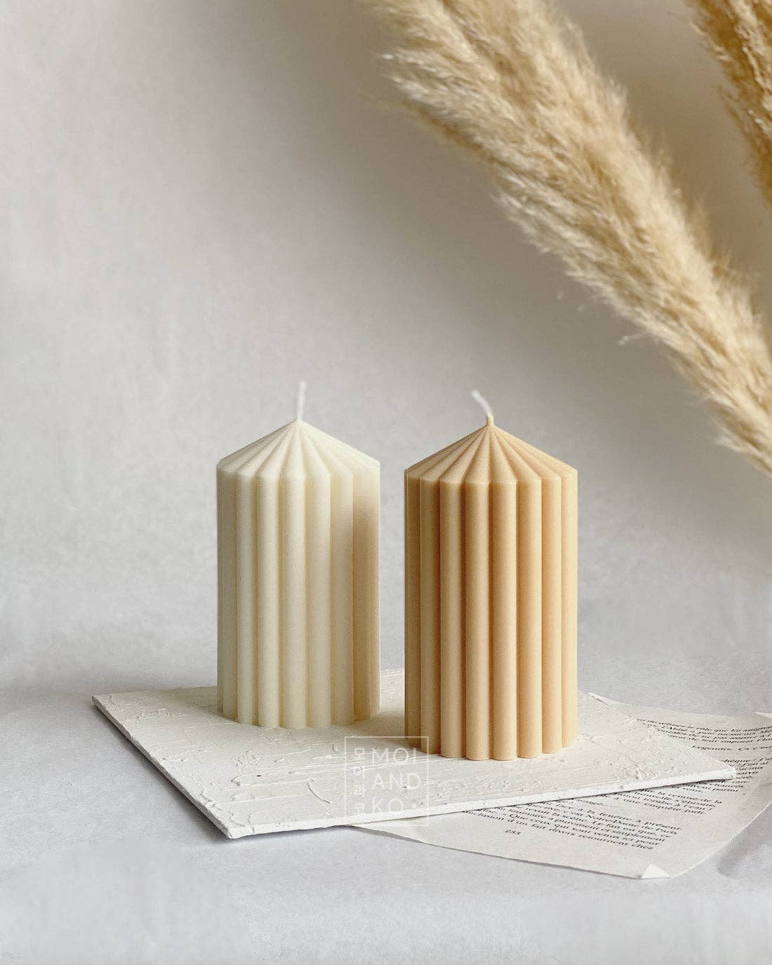 Sculptural Minimalist Candle