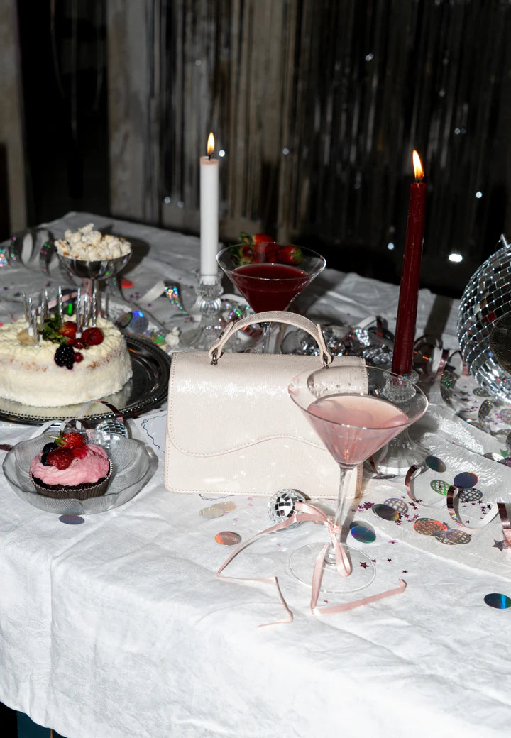 Crane Shell Structure Oat White Mini Bag