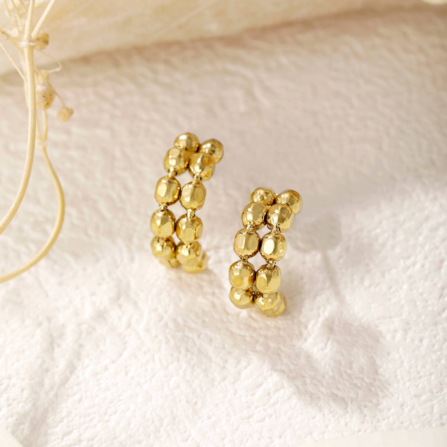 Lila Earrings