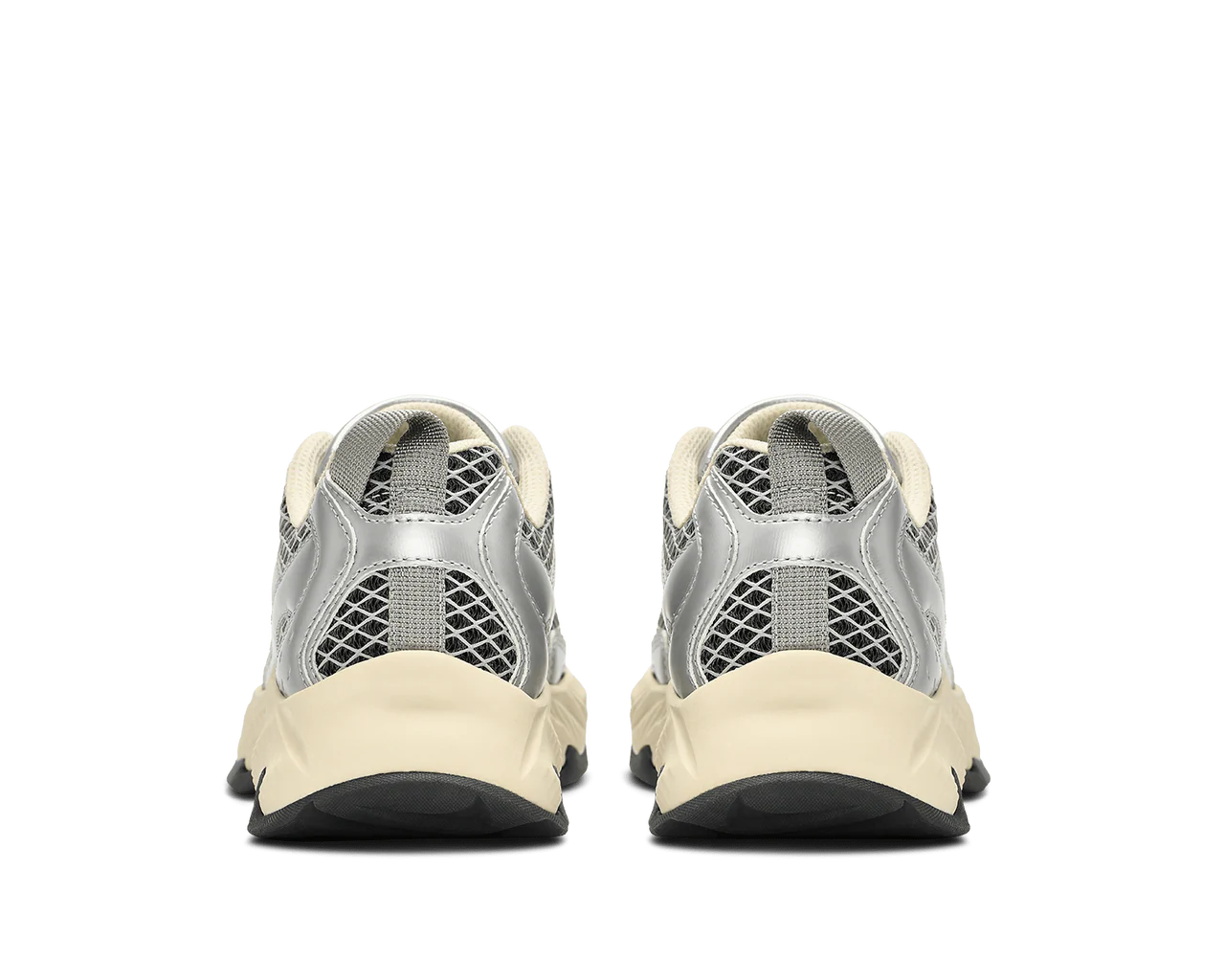 Forma Runner Silver Antique White Sneakers