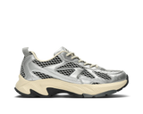 Forma Runner Silver Antique White Sneakers